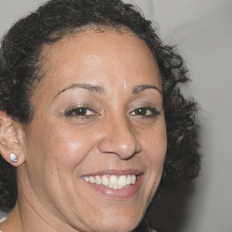 Айгуль Даулетова — главный финансовый консультант WiseOrion